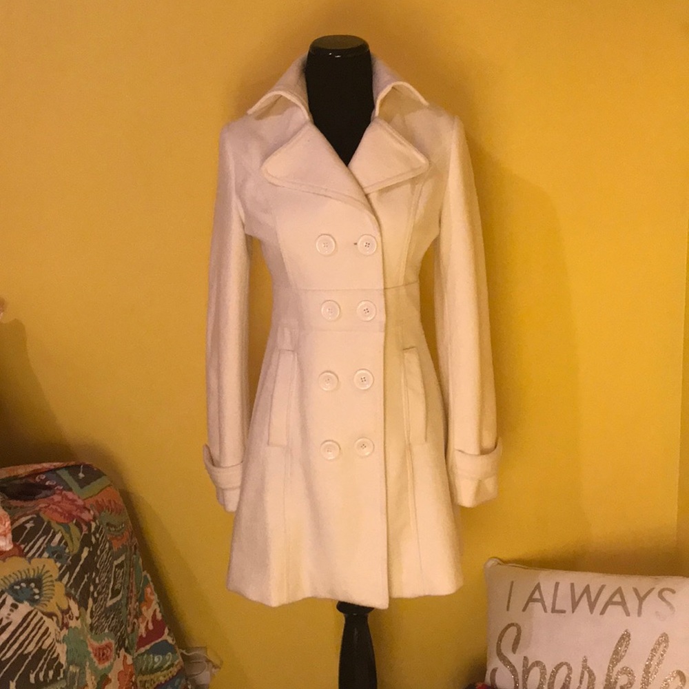 Pretty cream dress coat